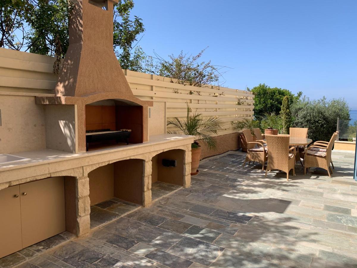 Beach Villa Olivia 네오 초리오 외부 사진