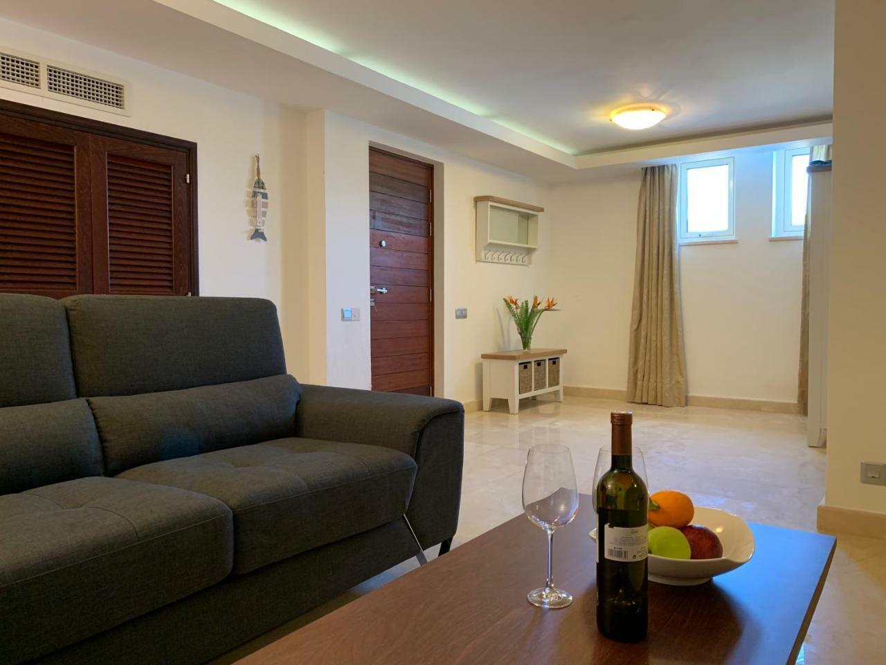 Beach Villa Olivia 네오 초리오 외부 사진