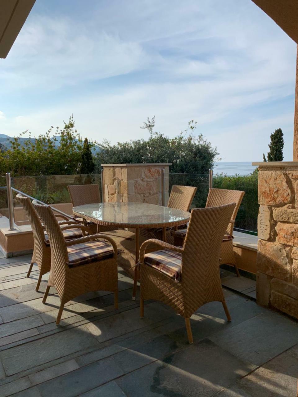 Beach Villa Olivia 네오 초리오 외부 사진