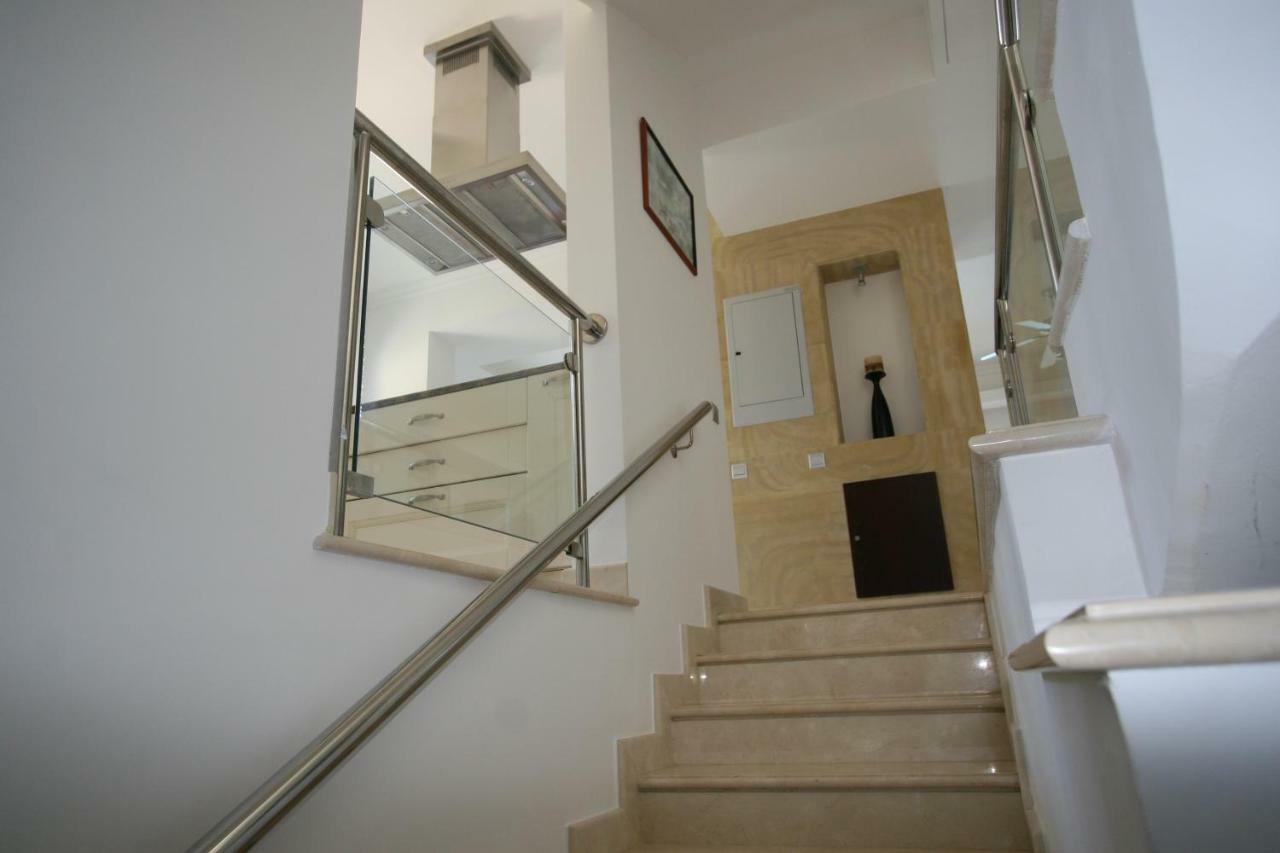 Beach Villa Olivia 네오 초리오 외부 사진